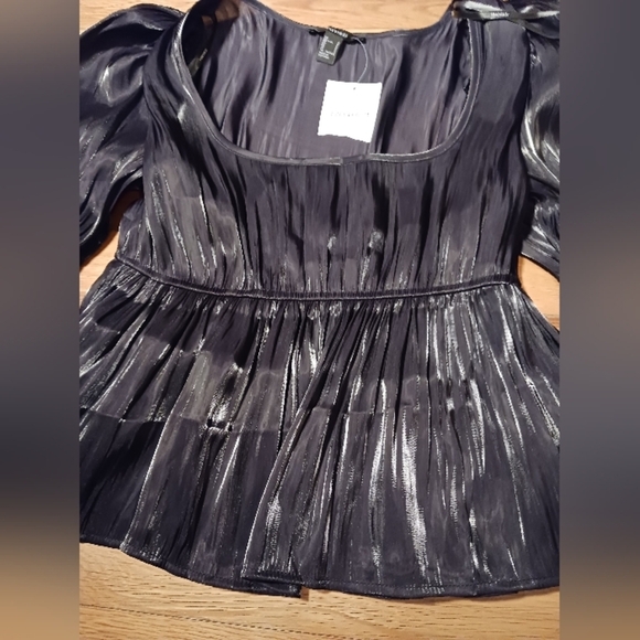 Forever 21 Liquid Satin Black Bell Cuff Gothic Lolita Blouse Small NWT Steampunk - Picture 5 of 5